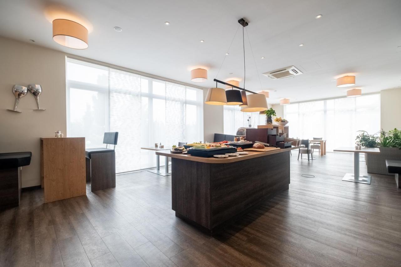 Amaro Hotel Bergkirchen  Kültér fotó