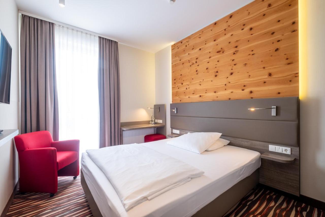 Amaro Hotel Bergkirchen  Kültér fotó