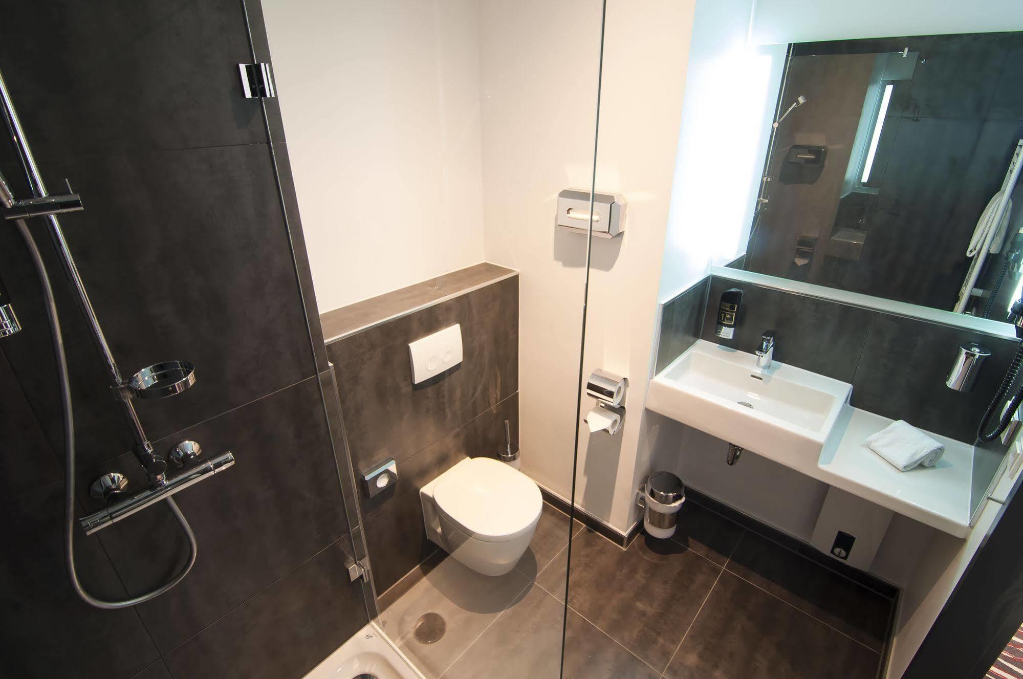 Amaro Hotel Bergkirchen  Kültér fotó